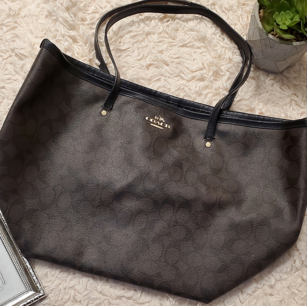 Large Authentic Coach C Monogram Bag - image 2